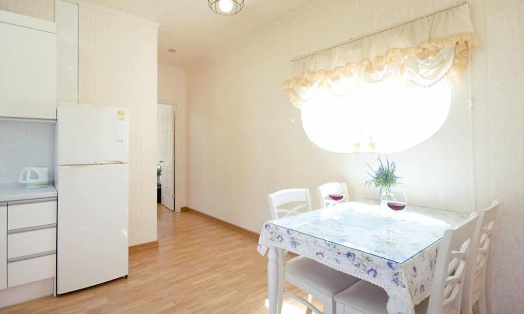 American Village Pension Manoa Намхэ Экстерьер фото